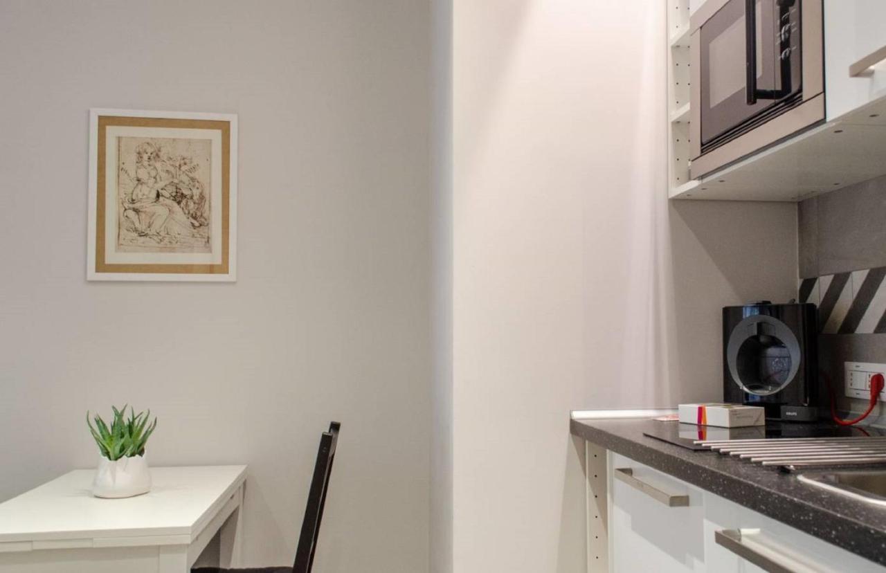 Interno 1 Ciampino Roma Luxury Apartment Con Balcone Екстериор снимка