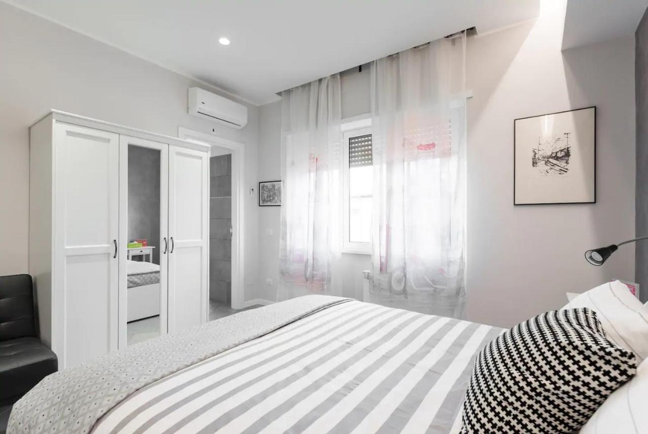 Interno 1 Ciampino Roma Luxury Apartment Con Balcone Екстериор снимка